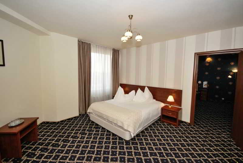 Hotel Europeca Craiova Buitenkant foto