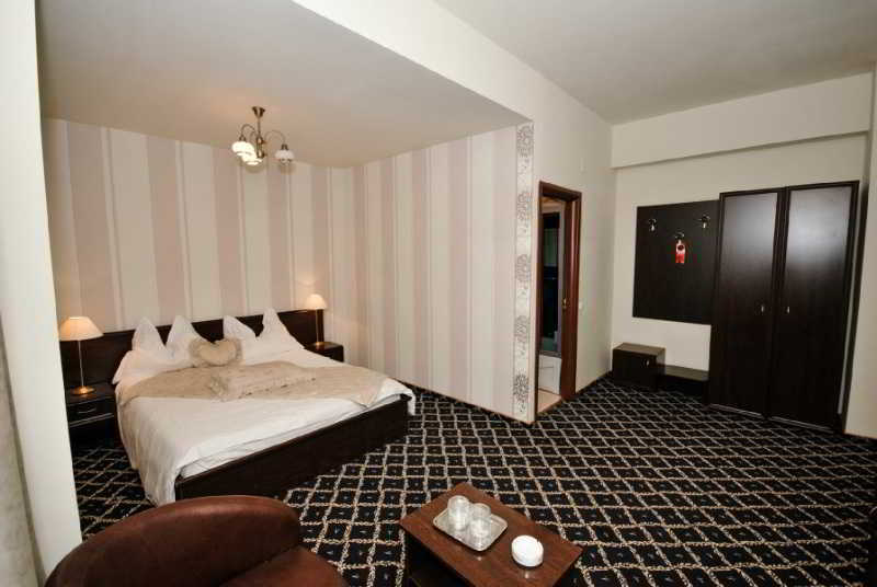 Hotel Europeca Craiova Buitenkant foto