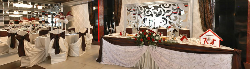 Hotel Europeca Craiova Buitenkant foto